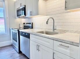 Building Photo - 95 Green Hill Pky