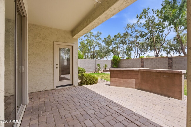 Building Photo - 4157 E Santa Fe Ln
