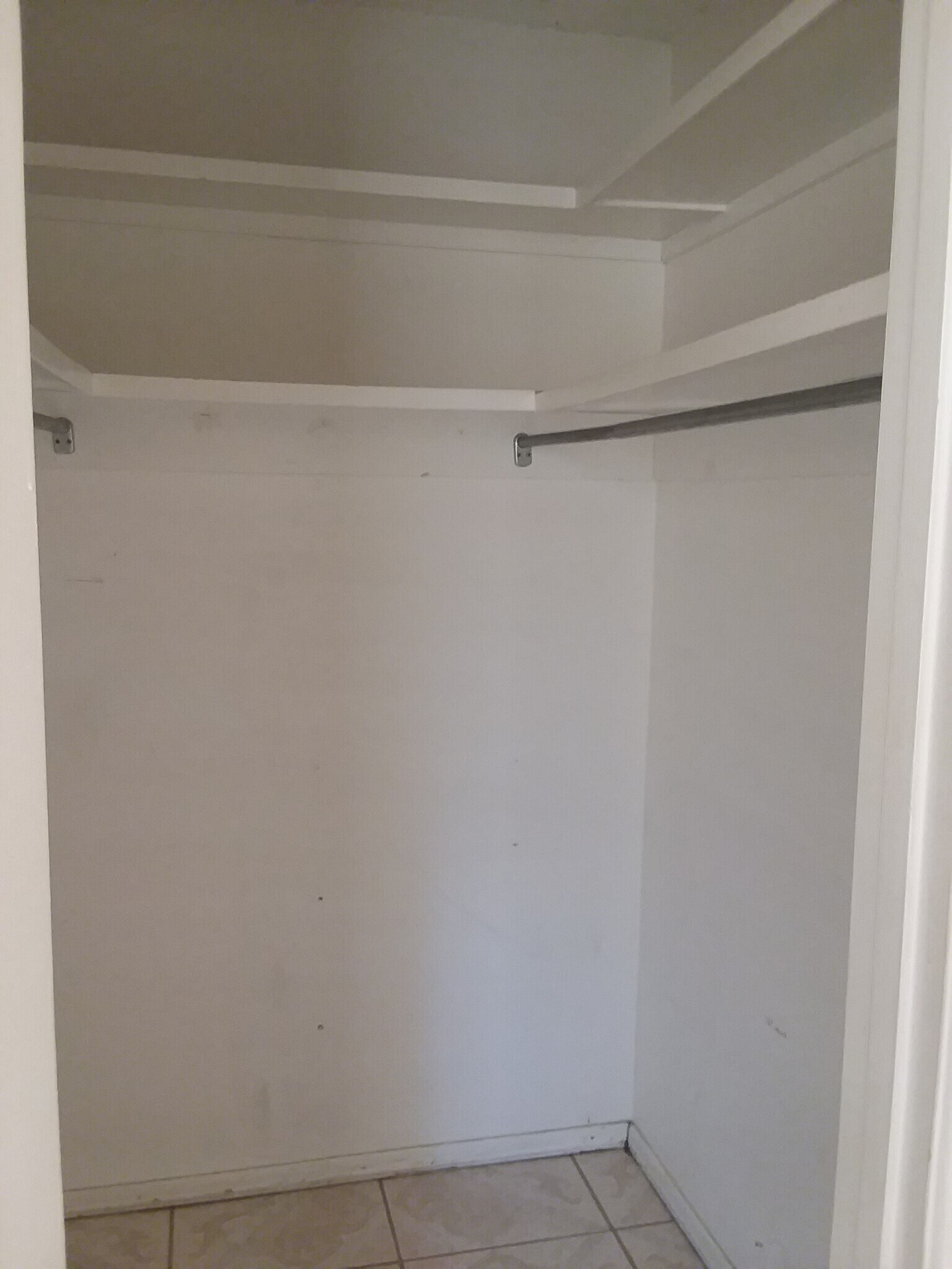 Building Photo - 2001 Amy Sue Dr