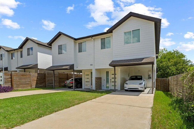 Building Photo - 602 Delmar Ave