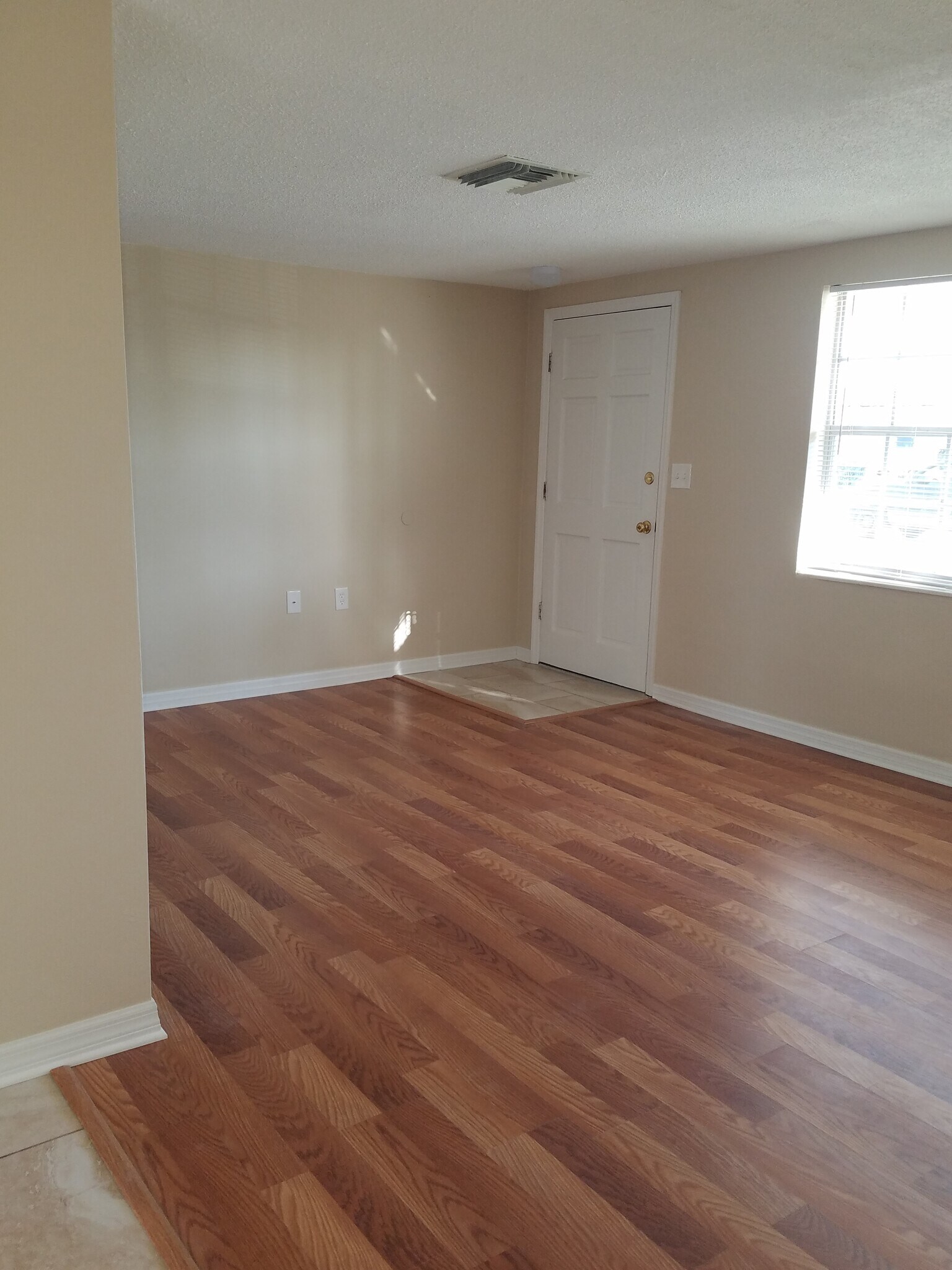 Building Photo - 3443 Elkridge Dr