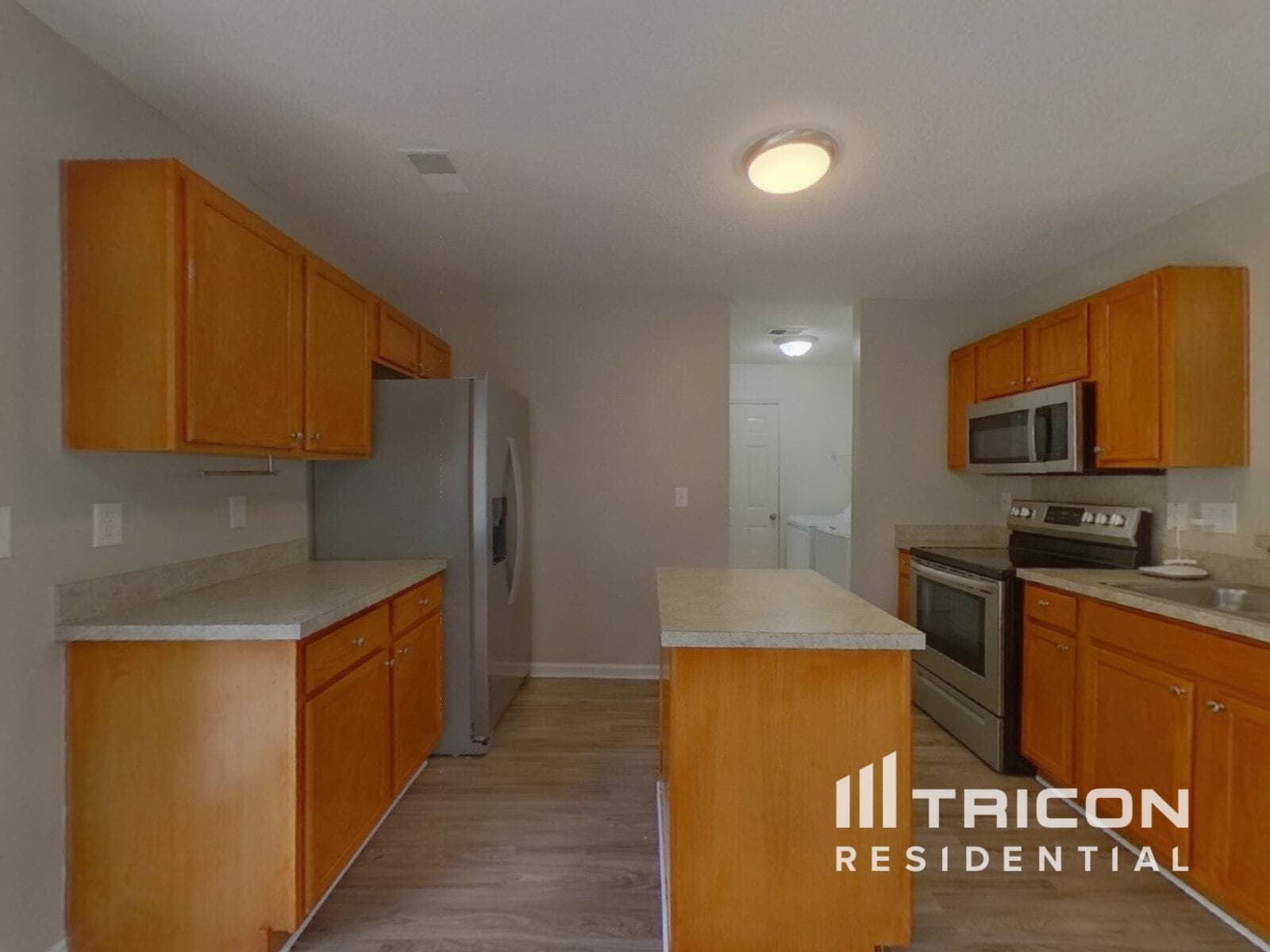 Building Photo - 325 Hampton Ridge Dr