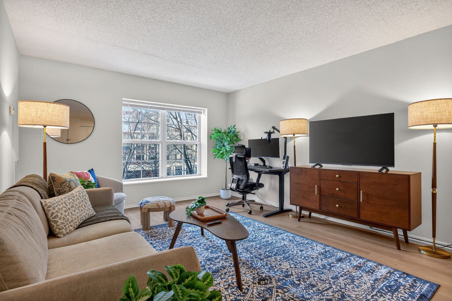 Building Photo - 444 Washington Blvd