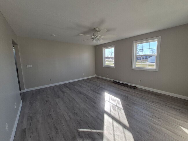 Building Photo - 2 Bedroom on Woebegona