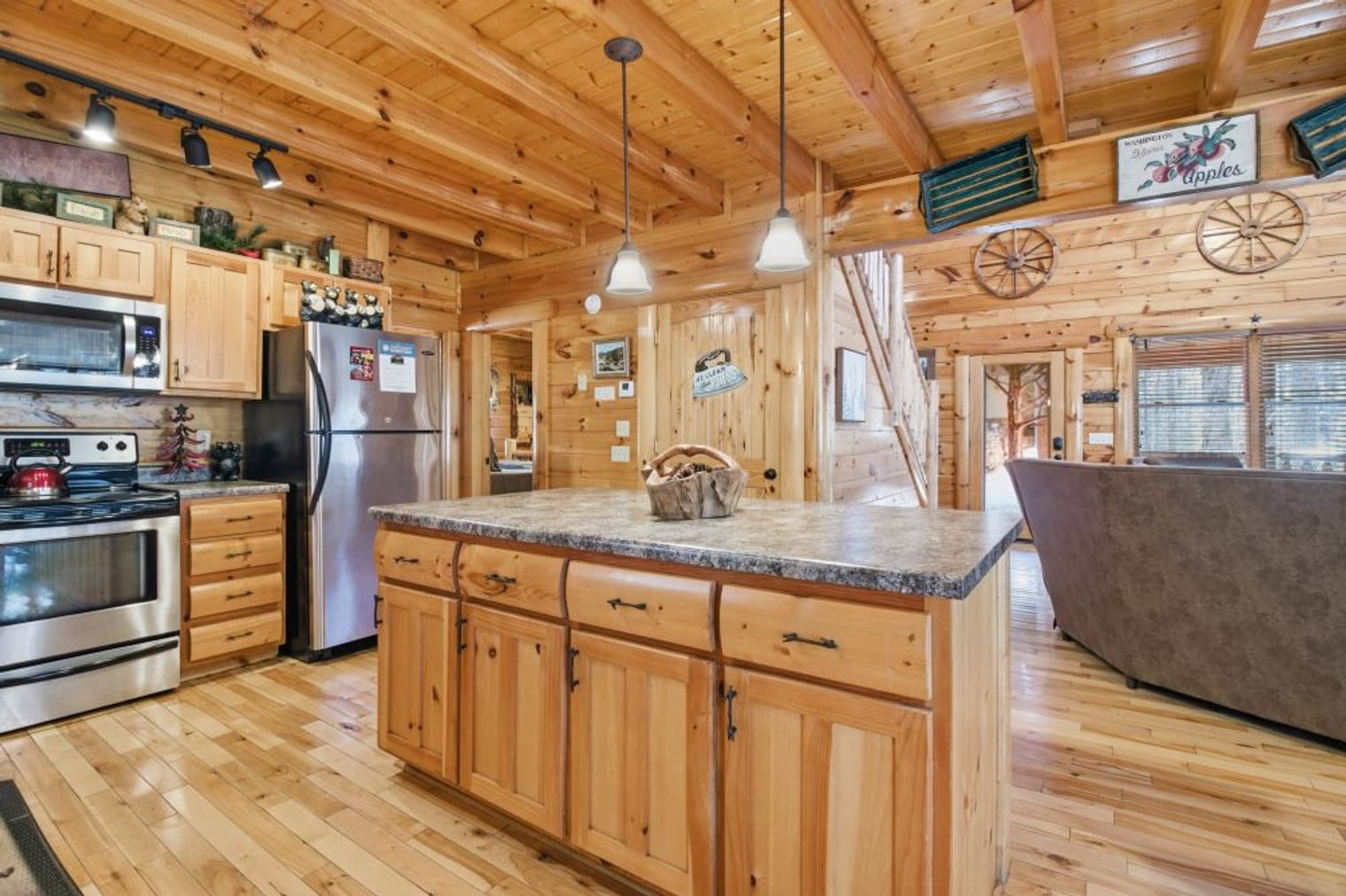 Building Photo - 2329 Bogle Spring Loop
