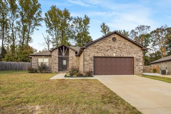 Primary Photo - 30 Chesapeake Dr