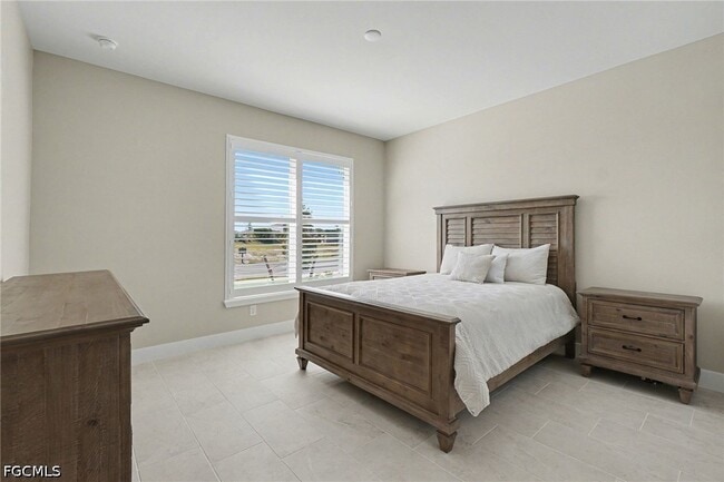 Building Photo - 44489 Panther Dr