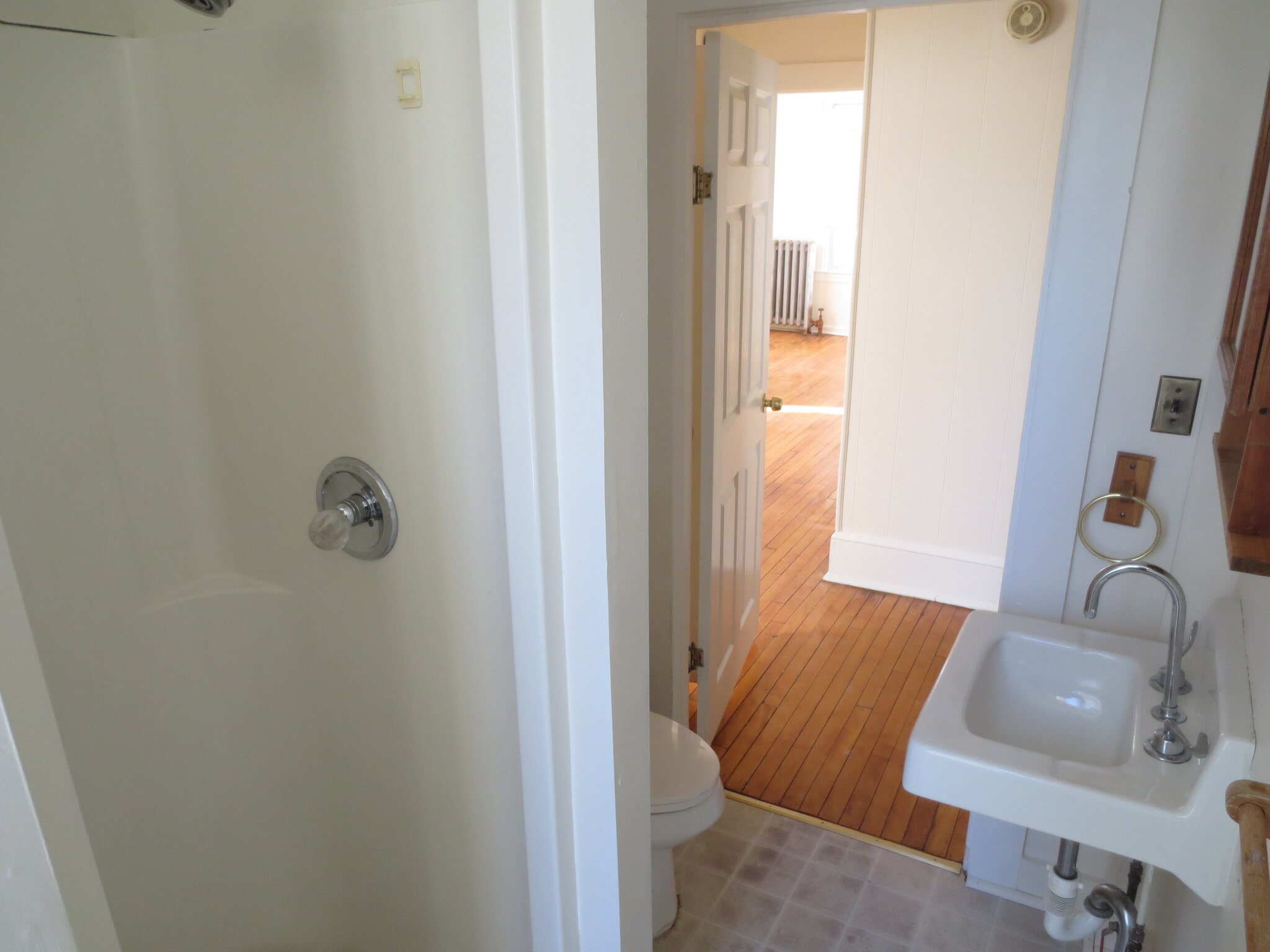 Building Photo - 23 Fountain St