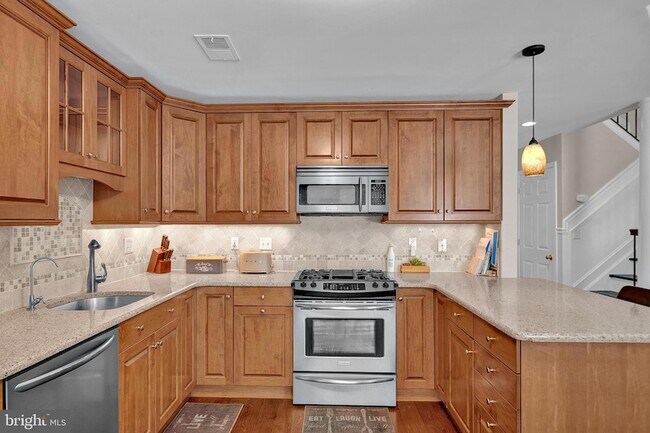 Building Photo - 307 Bollen Ct