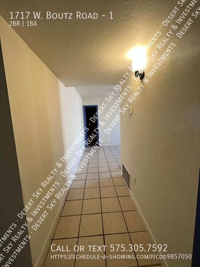 Building Photo - 1717 W Boutz Rd