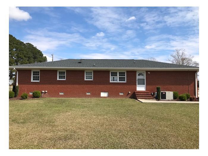 Building Photo - 438 La Grange Rd