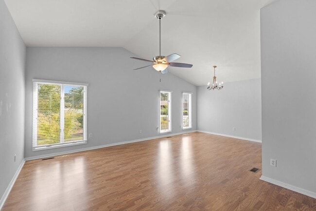 Building Photo - Corner Lot Brandywine Home Available for Long Term Rental