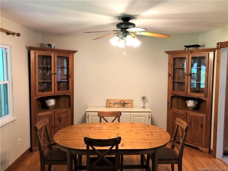 Building Photo - 305 S Brooksvale Rd