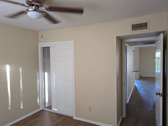 Building Photo - 14417 N Teakwood Ln