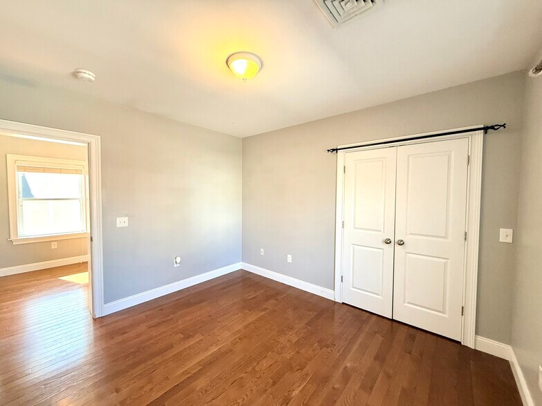 Building Photo - 4 Woodworth St