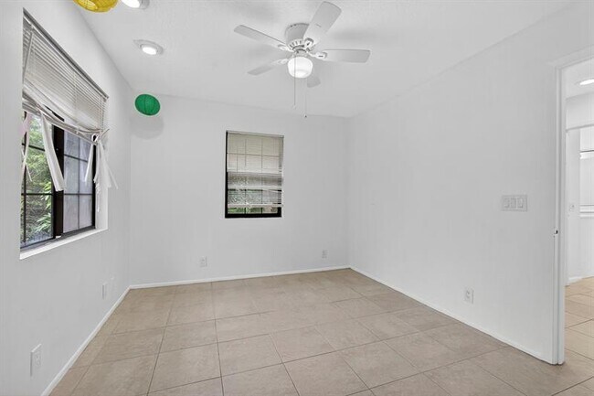 Building Photo - 15578 87th St N