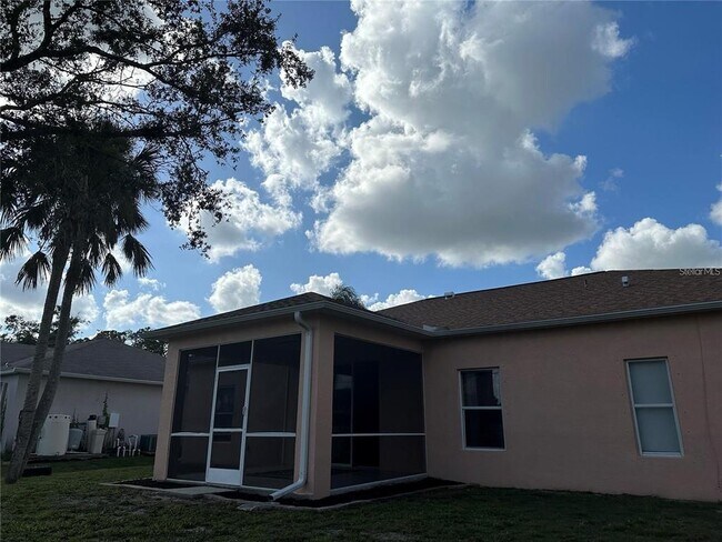 Building Photo - 2761 Shady Ave