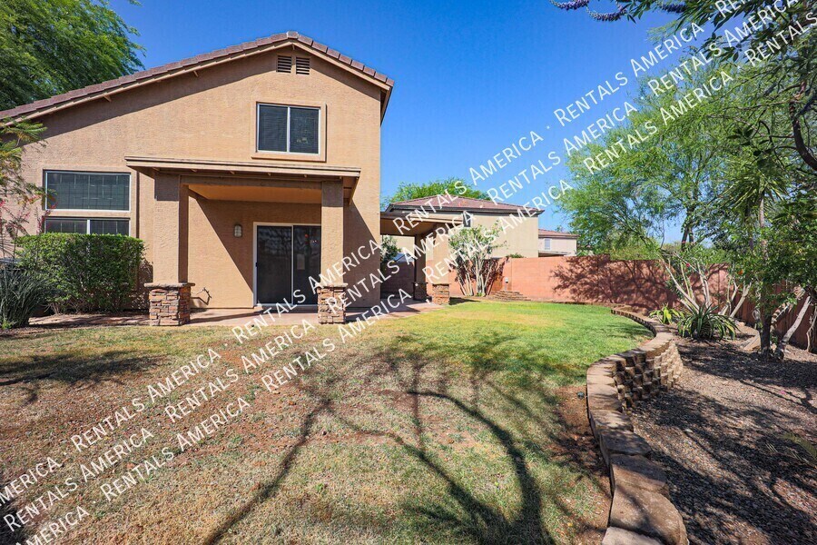 Building Photo - 15550 N Frank Lloyd Wright Blvd