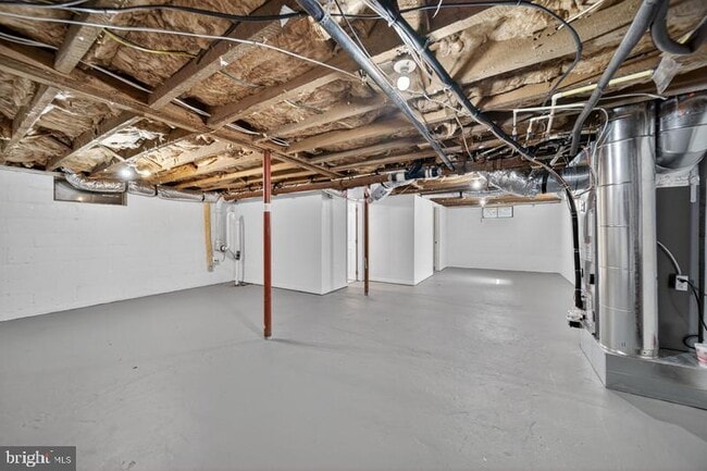 Building Photo - 9325 Brentsville Rd