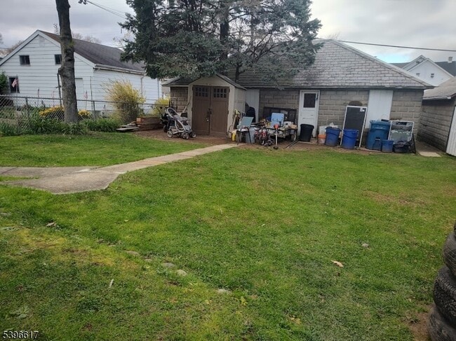 Building Photo - 41 Summit Ave