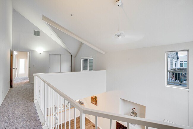 Building Photo - Natural Light Filled 2bd/2bth Loft Condo in Crown Hill, $2,550/mo.