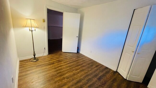 Building Photo - 11 Wampus Ave