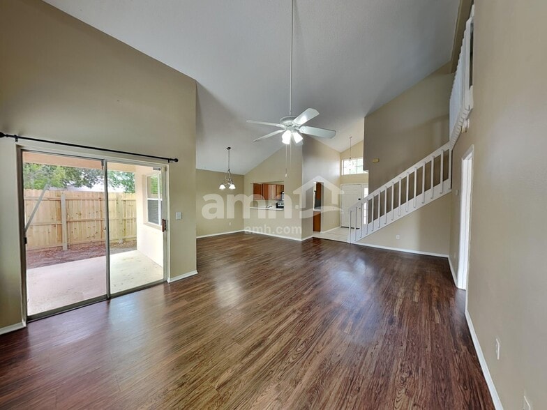 Building Photo - 317 Morning Creek Cir