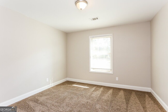 Building Photo - 113 Colony Park Ln