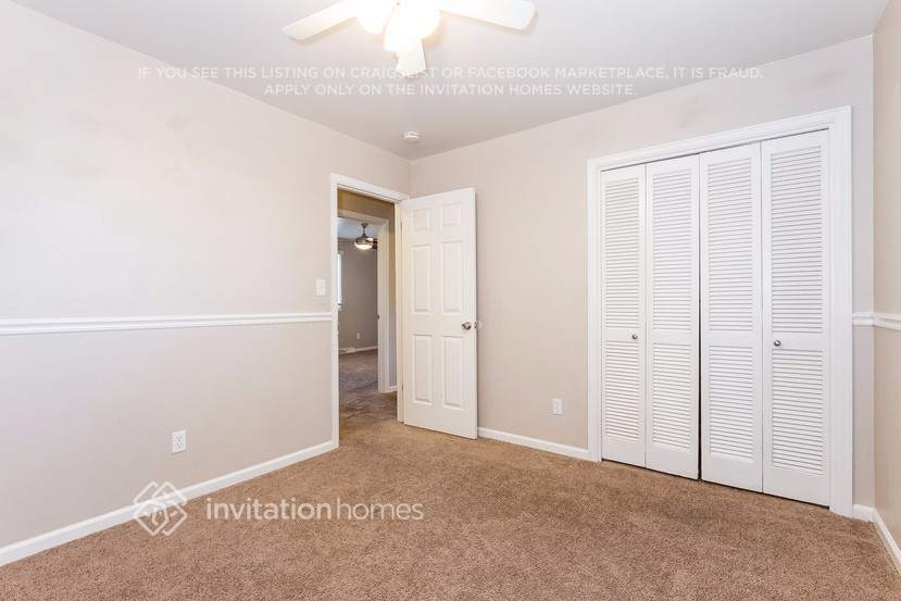 Building Photo - 6050 S Marshall Dr