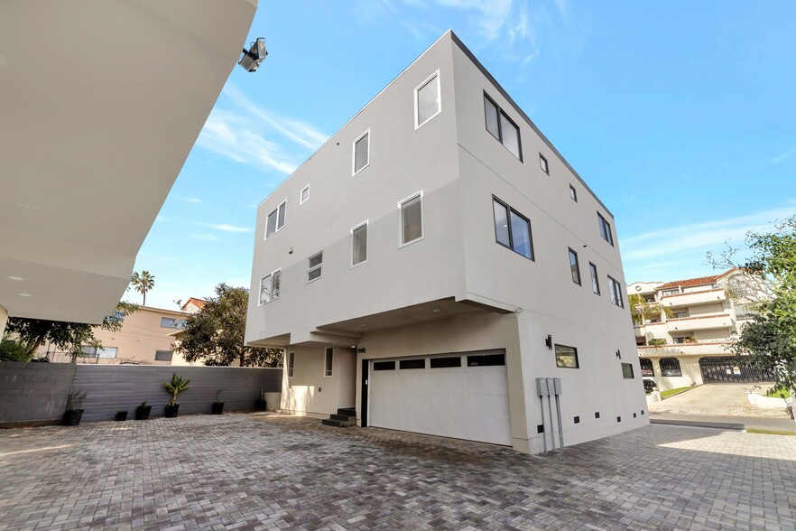 Building Photo - 7108 Ramsgate Ave