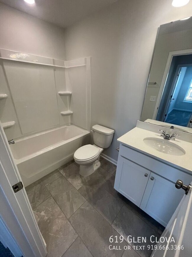 Building Photo - 619 Glen Clova Glen