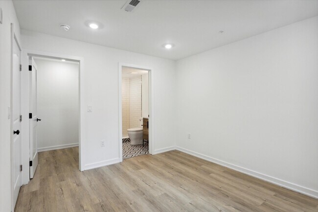 Building Photo - 1809 N 18th St