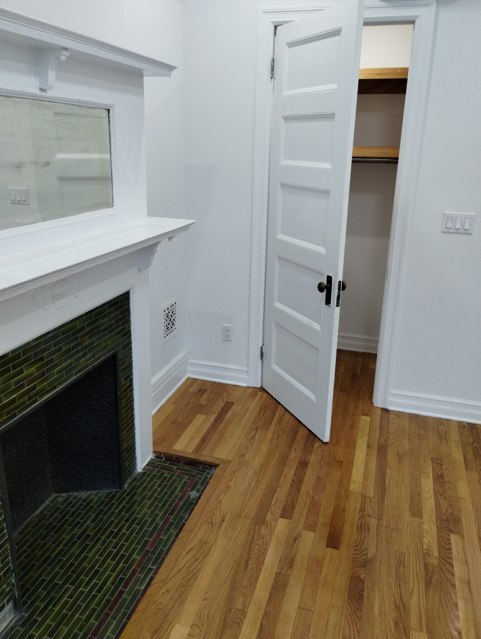 Building Photo - 870 Prospect Pl