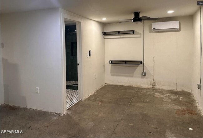 Building Photo - 2721 Sacramento Ave