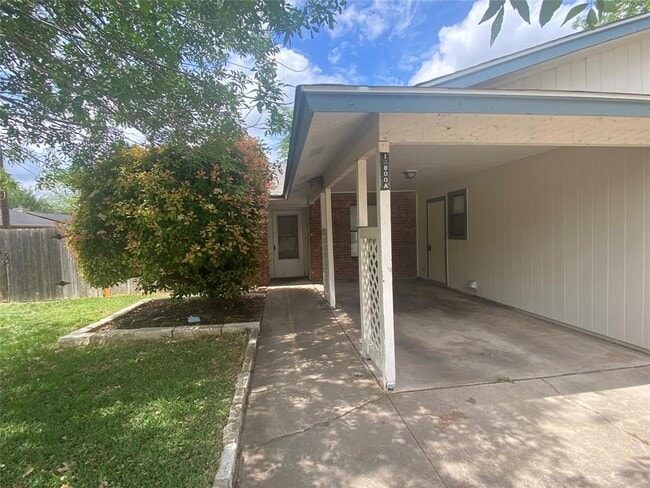 Building Photo - 12800 Old San Antonio Rd