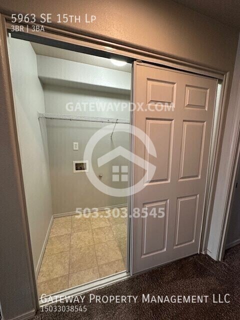 Building Photo - 5963 SE 15th Loop