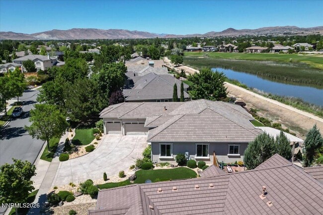 Building Photo - 7330 Island Queen Dr