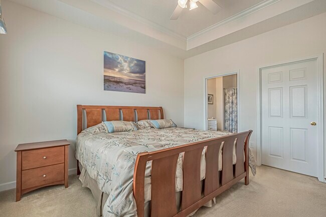 Building Photo - 500 Wickham Dr