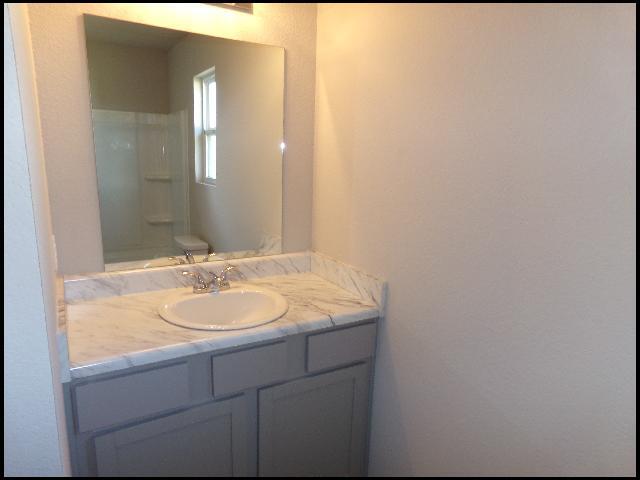 Building Photo - 1817 Tiger Lily Ln