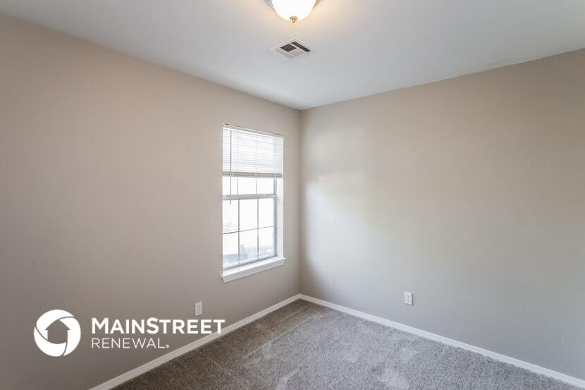 Building Photo - 304 Belmont Dr