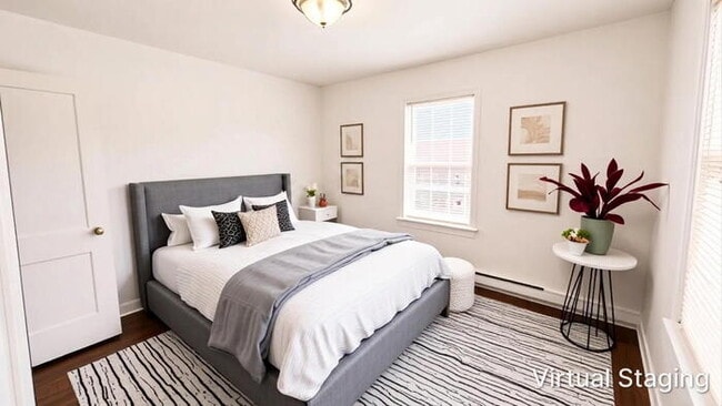 Building Photo - 2-Bed, 1- Bath Brick Home For Rent