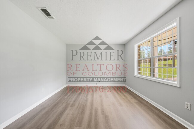 Building Photo - 1617 Woodhollow Dr