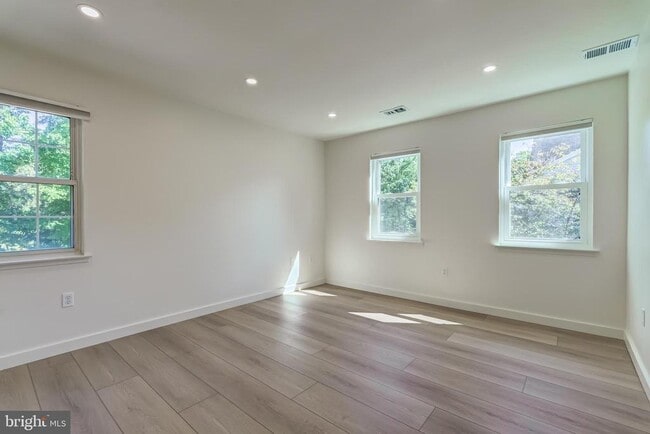 Building Photo - 2362 Branleigh Park Ct
