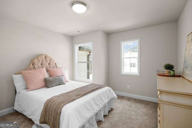 Building Photo - 4030 Cavalier Wy