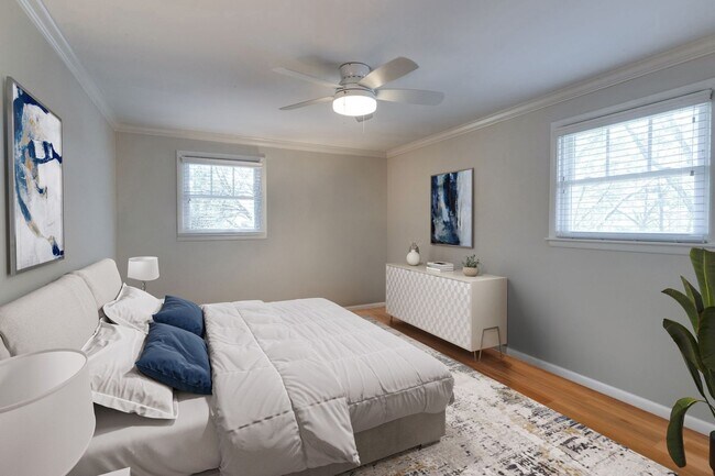 Building Photo - Shy's Hill Road Rental