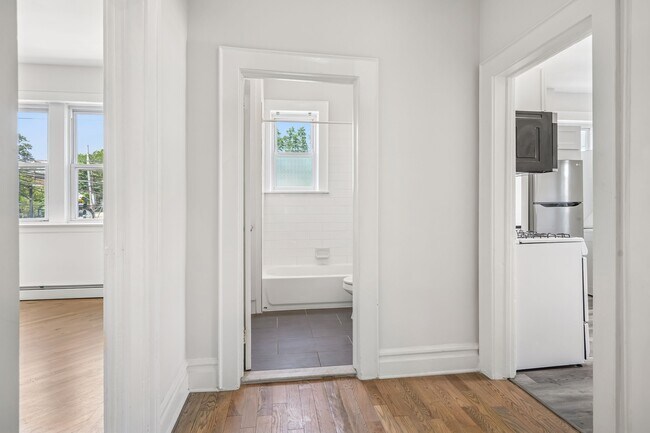 Building Photo - 34 Main St