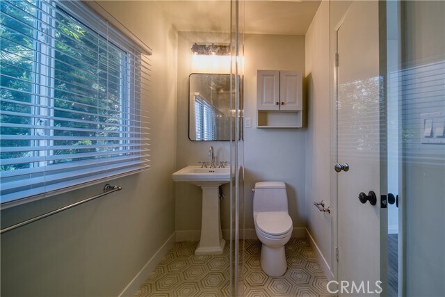 Building Photo - 926 Manhattan Beach Blvd