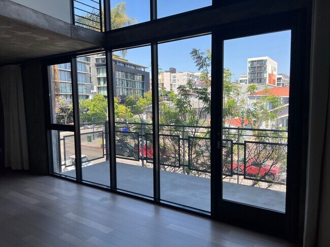 Building Photo - Large Beautiful Loft at highly desired Doma building in Little Italy