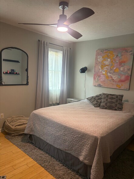 Building Photo - 300 NC-54