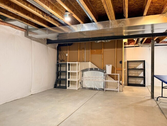 Building Photo - 12723 W Bowles Pl